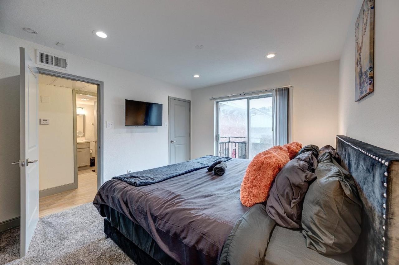 Trendy Midtown Apt, Walk To Shops & Sites, Pets Ok Houston Luaran gambar