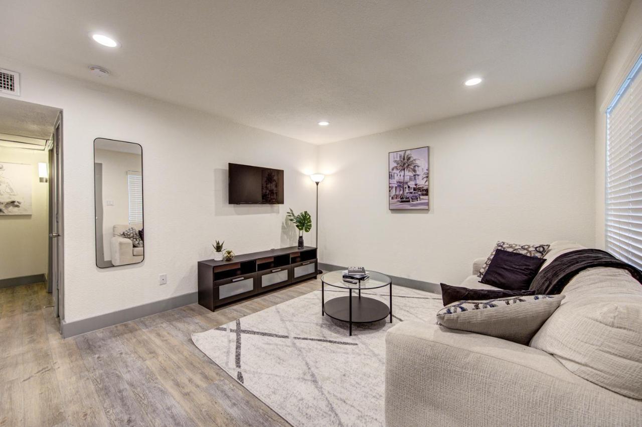 Trendy Midtown Apt, Walk To Shops & Sites, Pets Ok Houston Luaran gambar