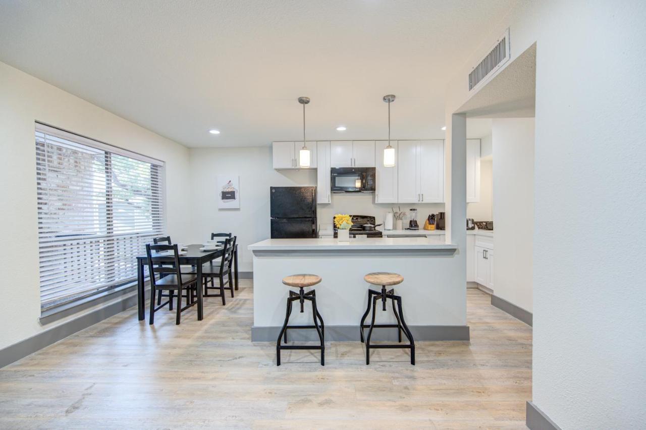 Trendy Midtown Apt, Walk To Shops & Sites, Pets Ok Houston Luaran gambar